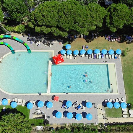 Camping Badiaccia Village Кастильоне дел Лаго Екстериор снимка
