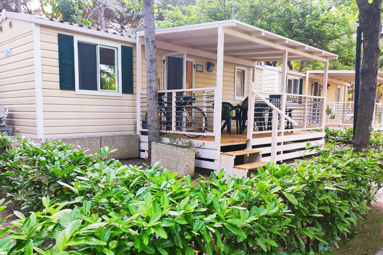 Camping Badiaccia Village Кастильоне дел Лаго Екстериор снимка